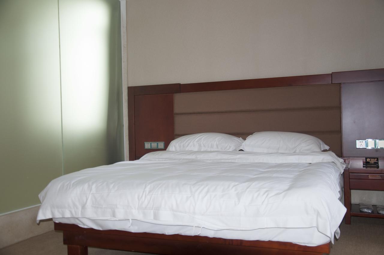 Shantou Jun Hua Hotel Buitenkant foto